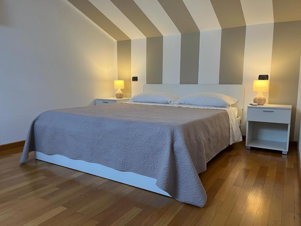 Rive Dora Ivrea Apartment Exterior photo